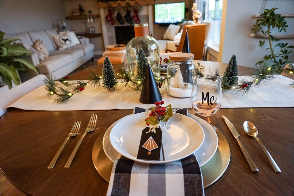 christmas table setting